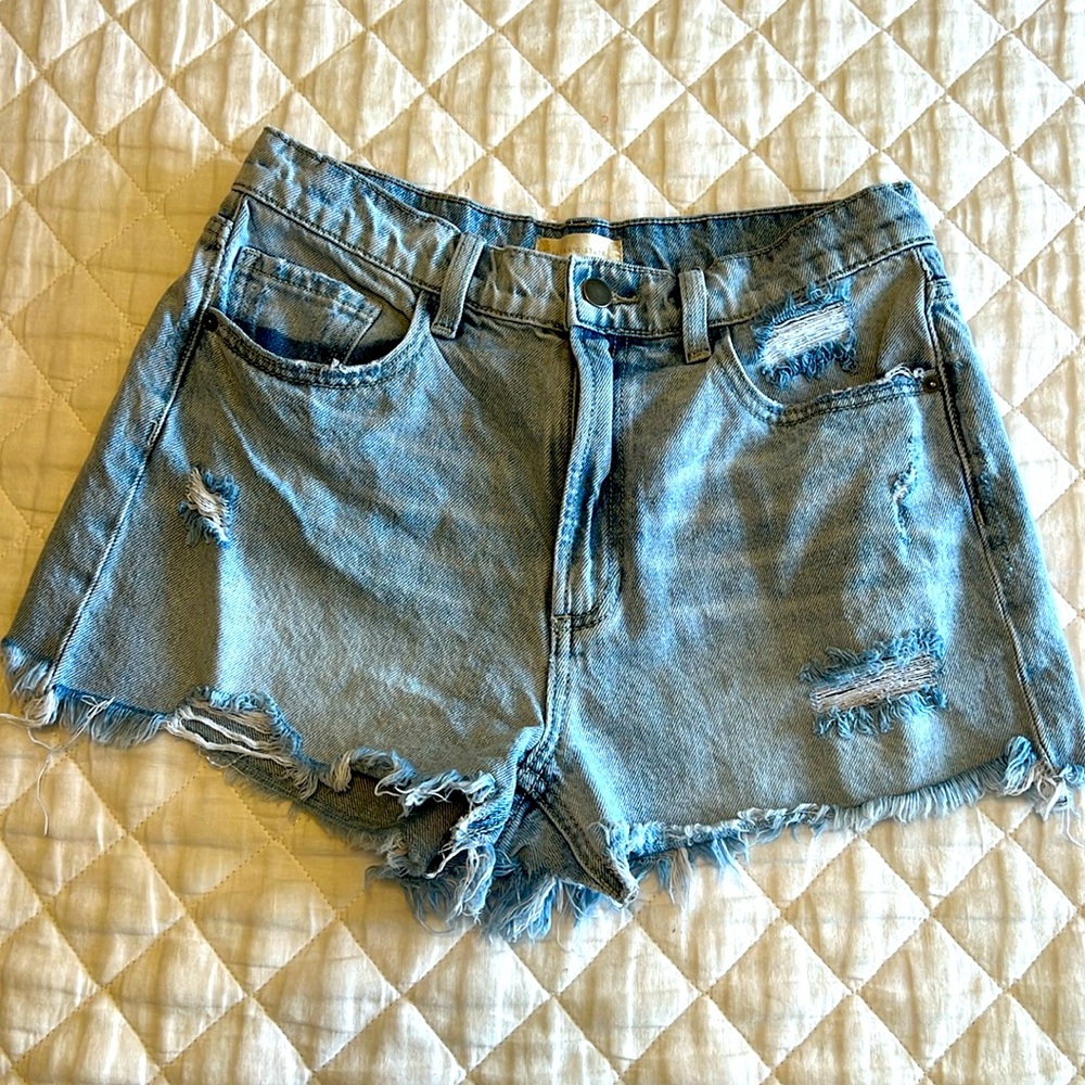 Altar’d state Jean shorts M